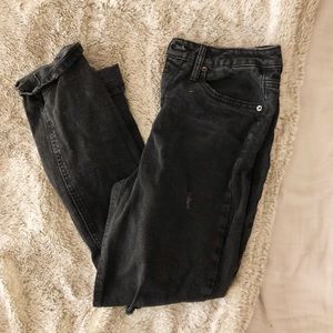 Black mom jeans
